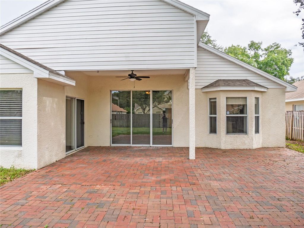 Photo of 4768 Ridgemoor Circle, Palm Harbor, FL 34685 (MLS # TB8442372)