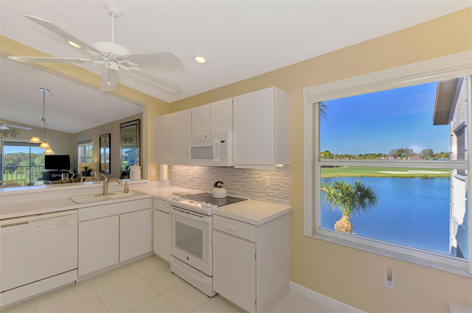 STONEYBROOK CLUBSIDE 1 - Residential