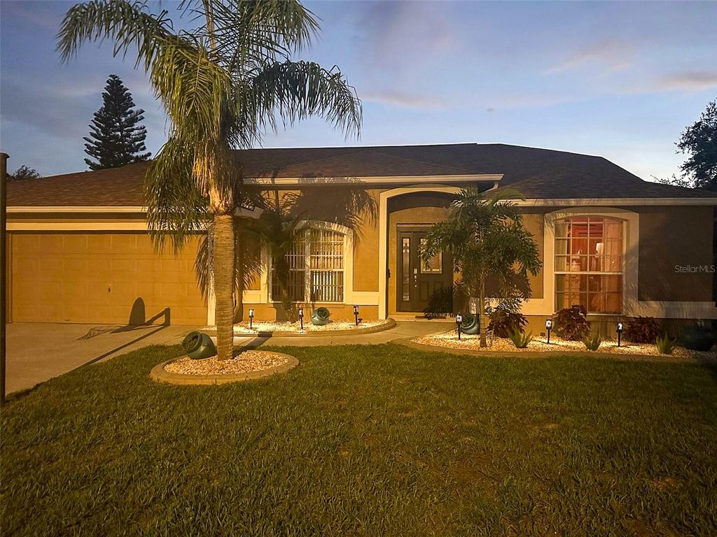 Photo of 9702 Mary Robin Drive, Riverview, FL 33569 (MLS # TB8399141)