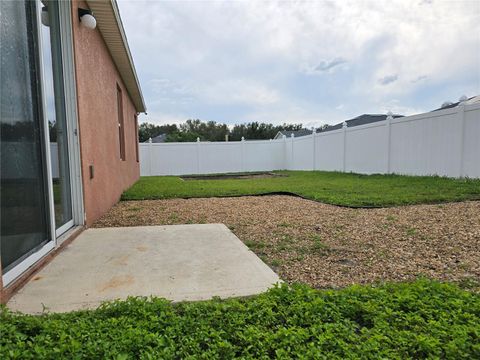 A home in WINTER HAVEN