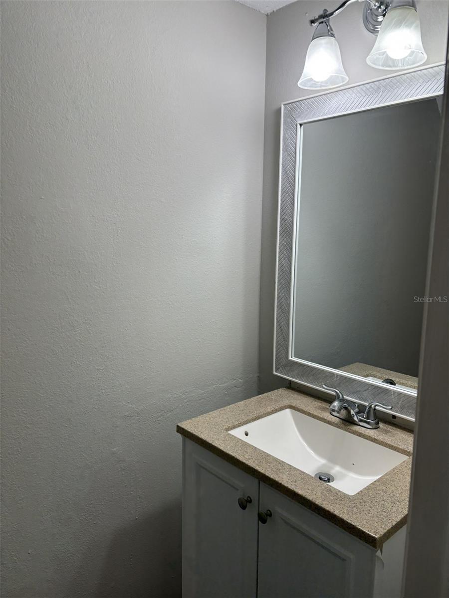 COPPERFIELD TWNHMS - Residential Lease