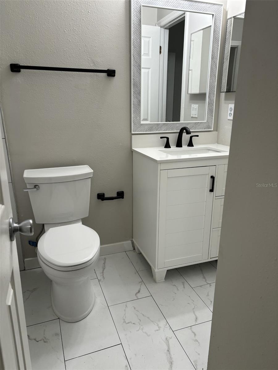 COPPERFIELD TWNHMS - Residential Lease