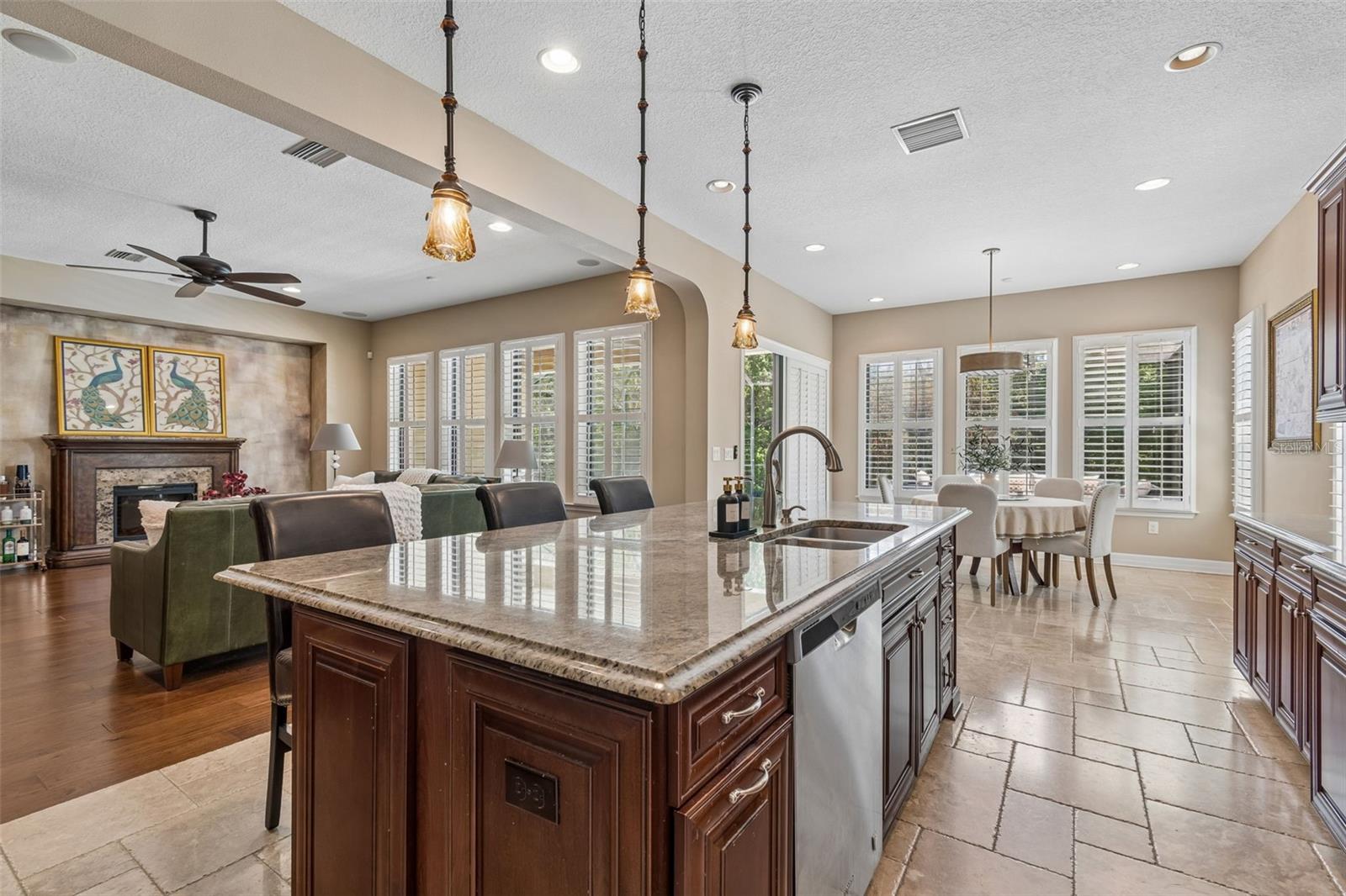 RETREAT AT CARROLLWOOD - Residential