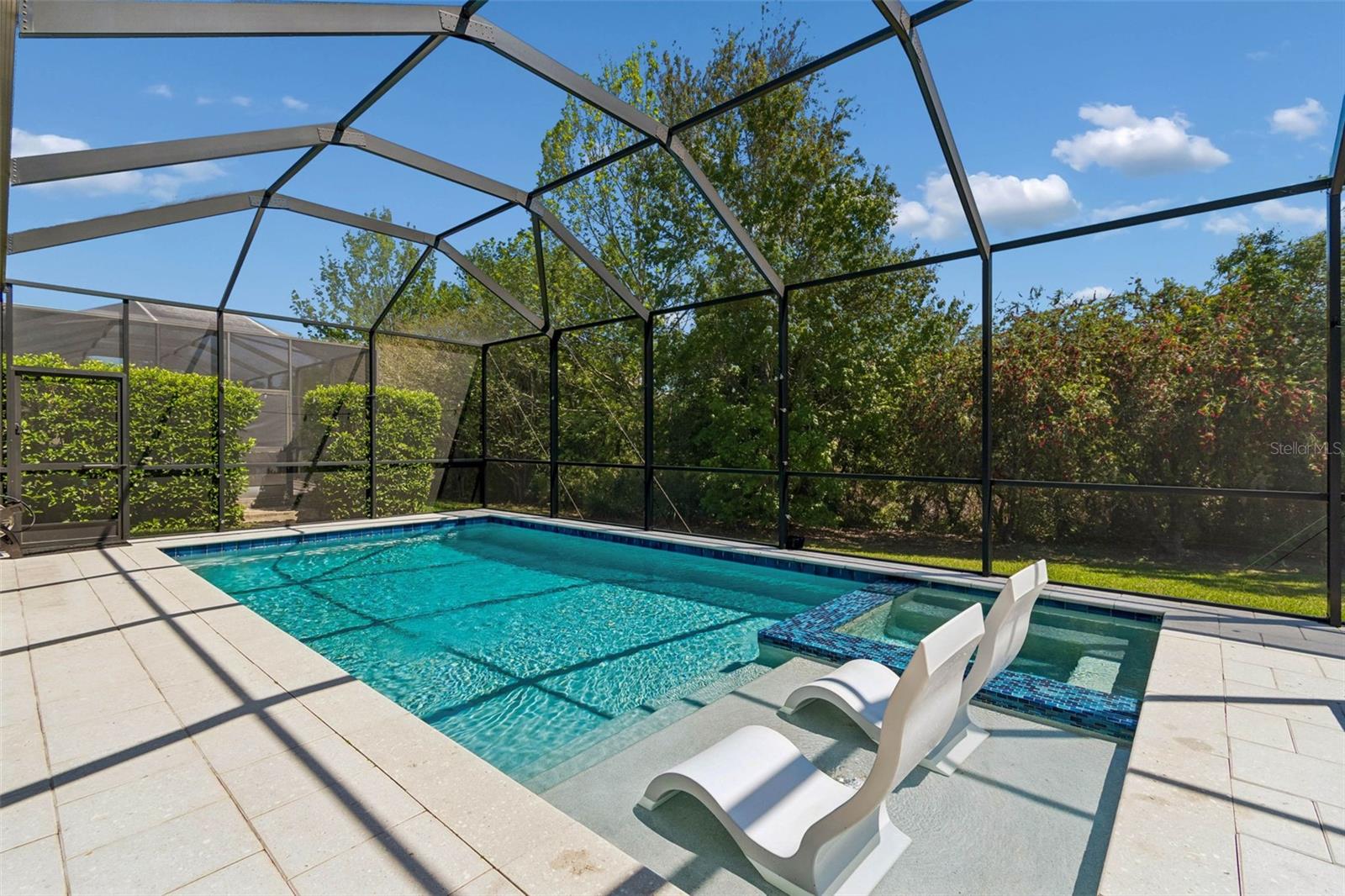 RETREAT AT CARROLLWOOD - Residential