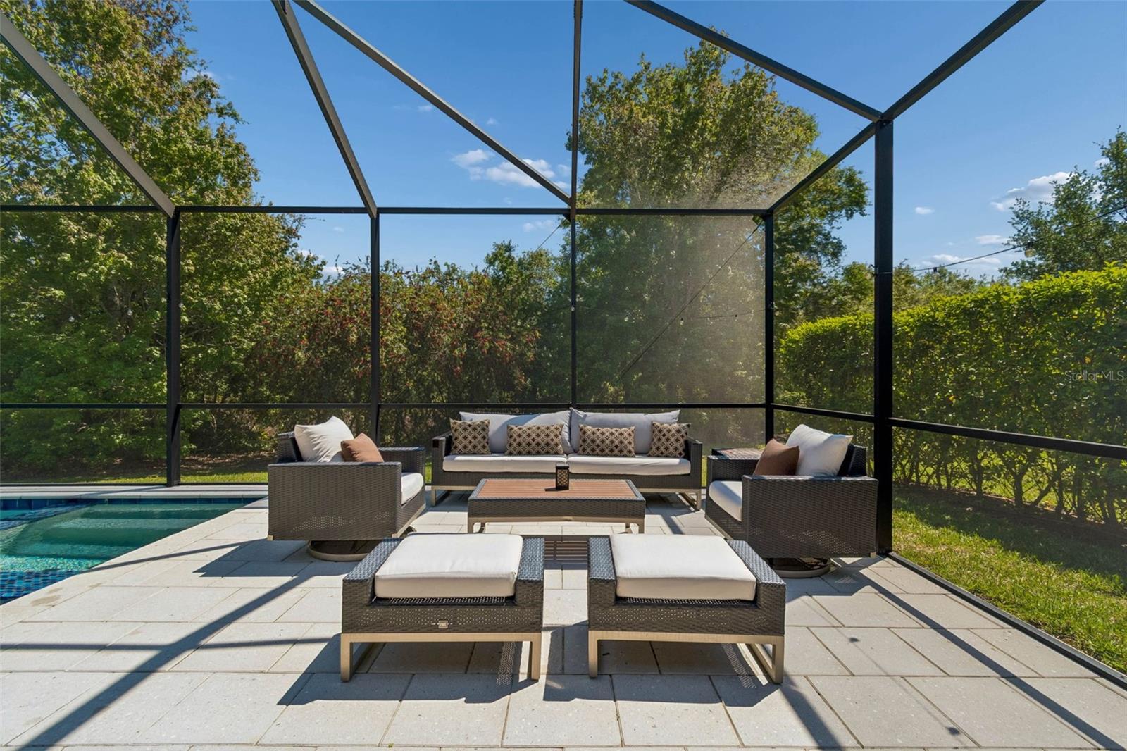 RETREAT AT CARROLLWOOD - Residential