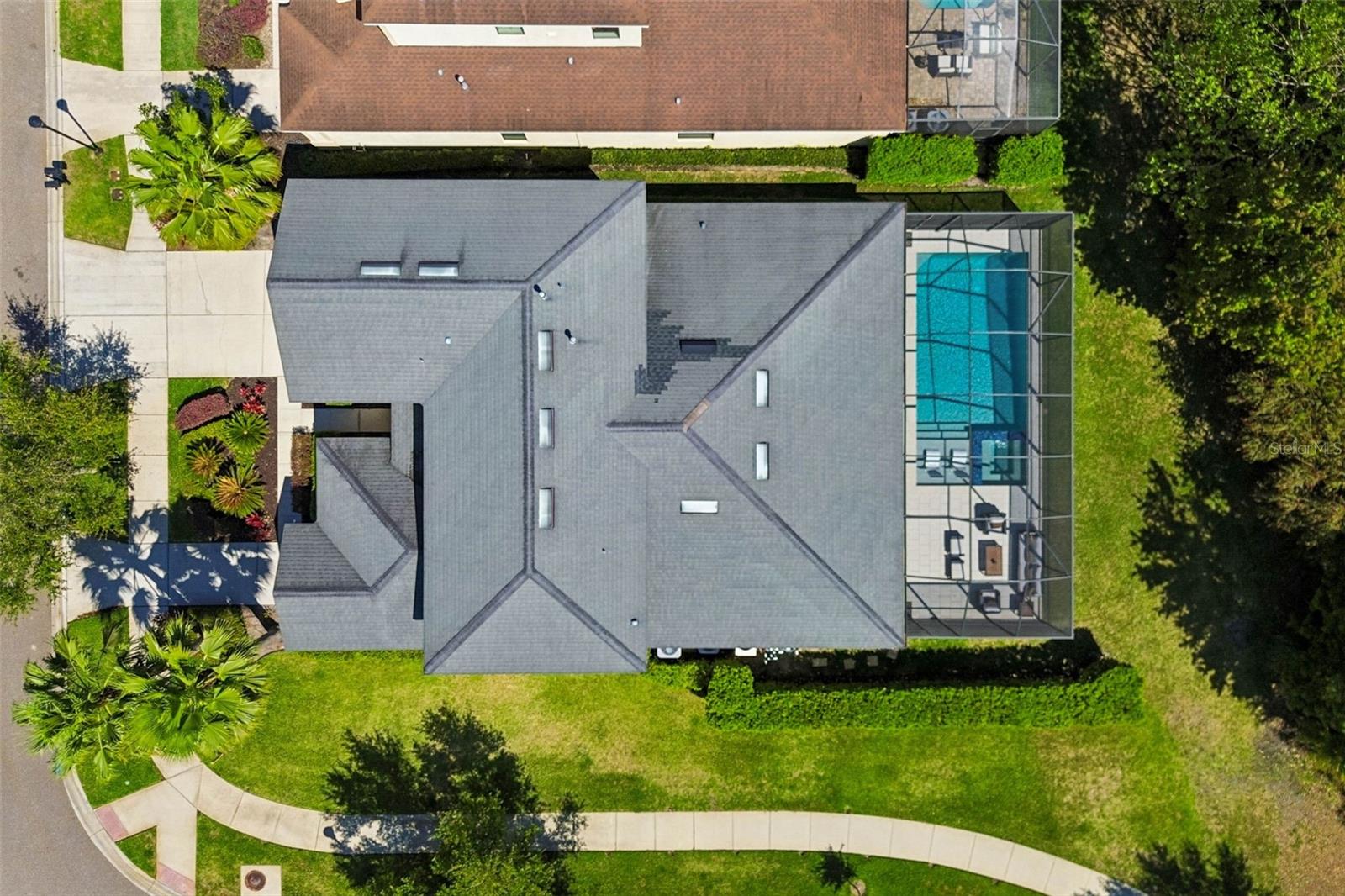 RETREAT AT CARROLLWOOD - Residential