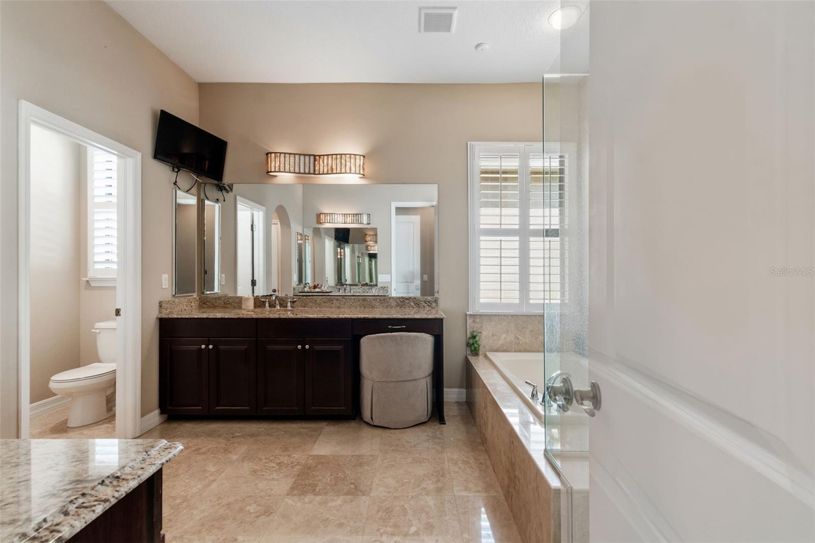 RETREAT AT CARROLLWOOD - Residential