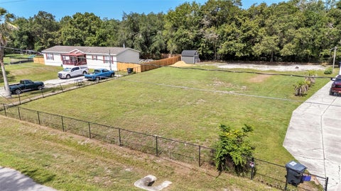 Photo of 3632 Laurel Crest Drive, Mulberry, FL 33860 (MLS # L4963417)