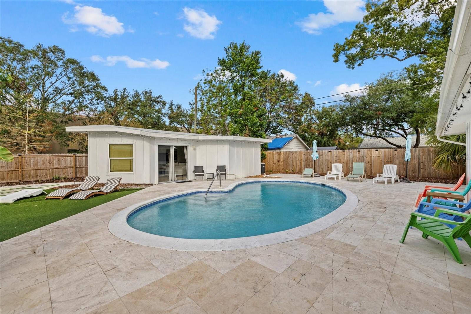 LONG MEADOW - Residential