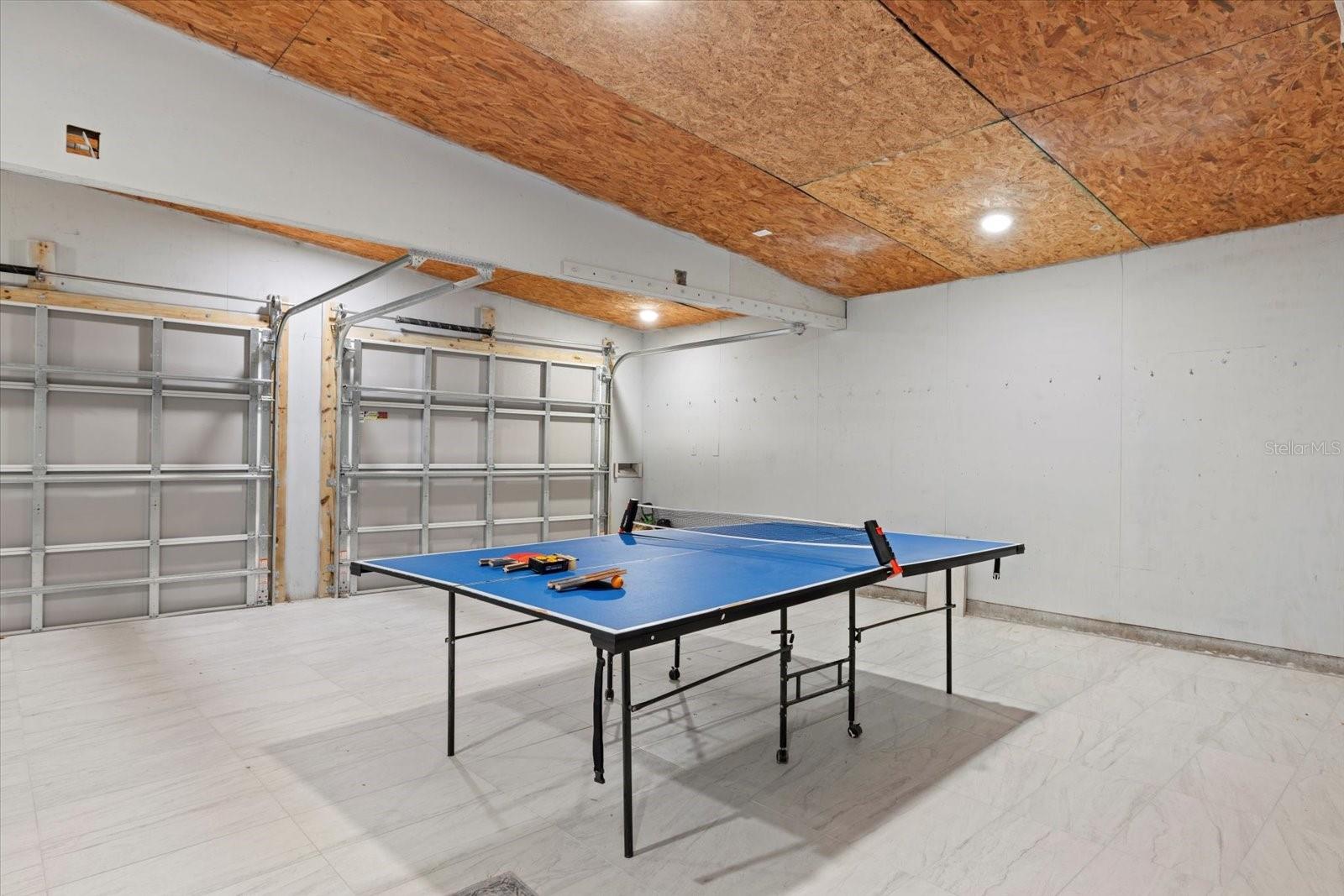 LONG MEADOW - Residential