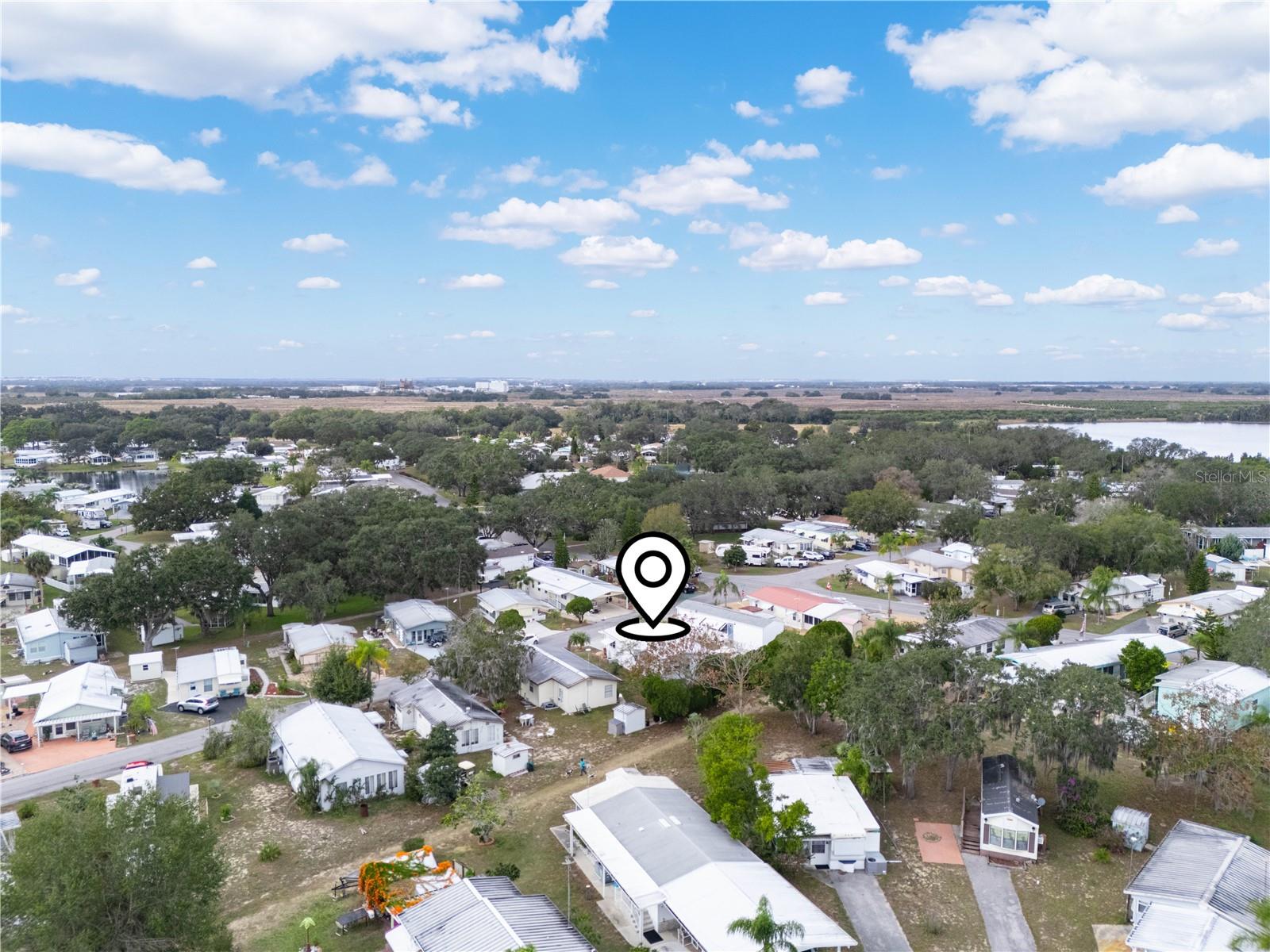 SADDLEBAG LAKE - Residential