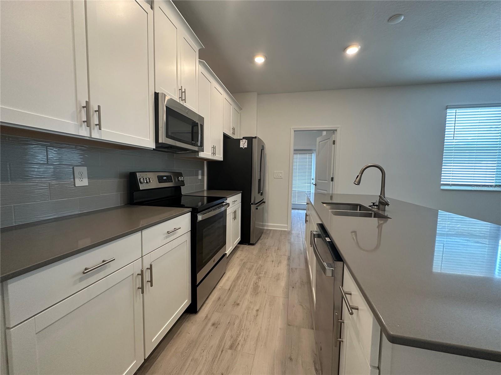 BRIDGEWALK PH 1A - Residential Lease