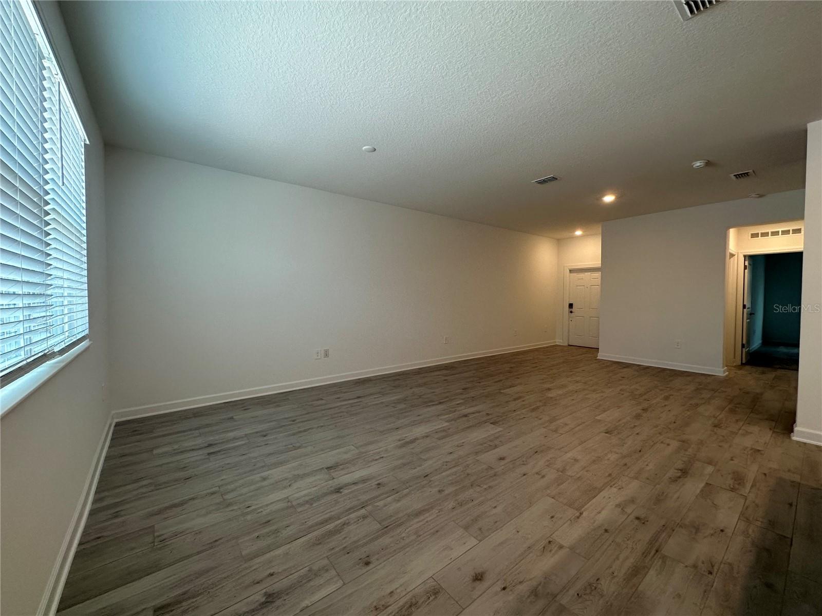 BRIDGEWALK PH 1A - Residential Lease