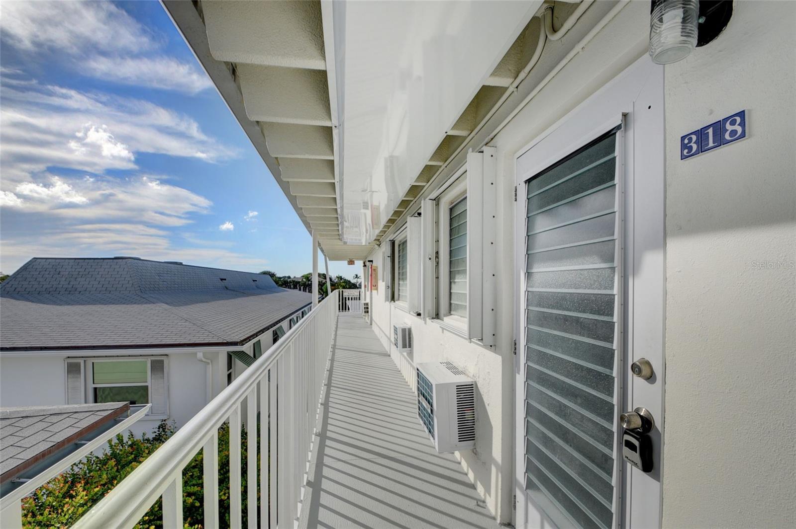 4001 S OCEAN BOULEVARD 318