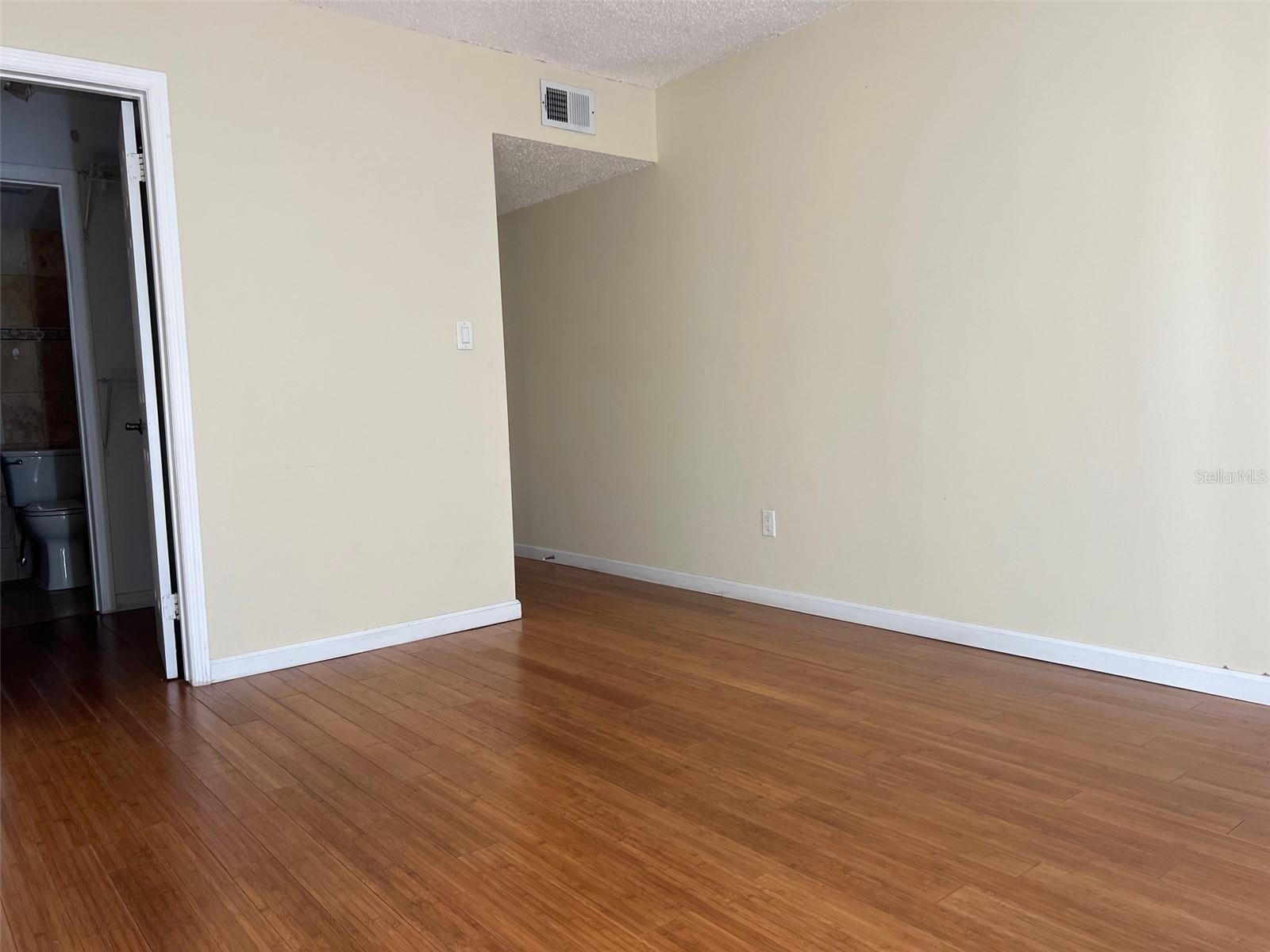 COACHMAN CREEK CONDO - Residential