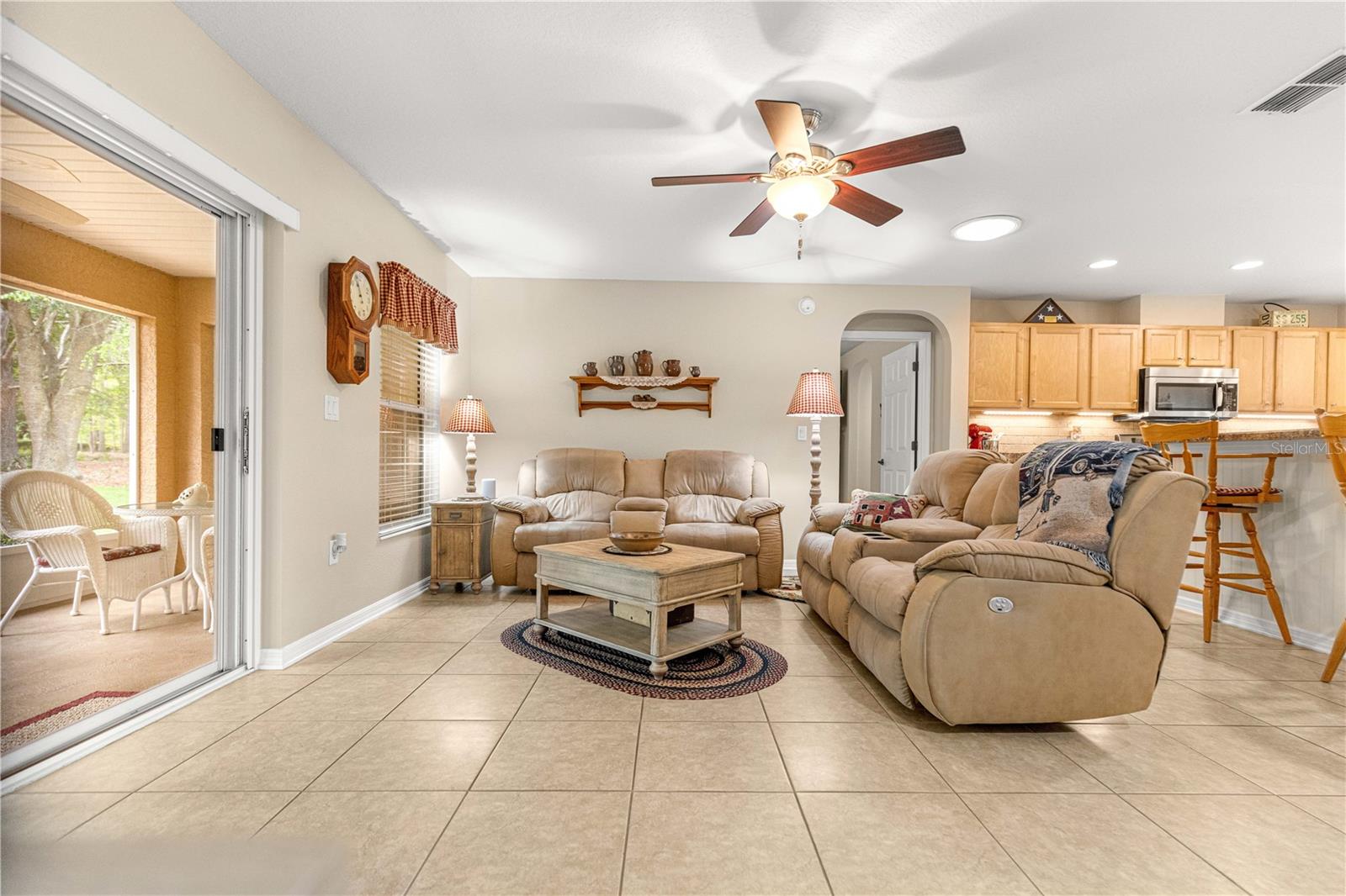 INDIGO EAST PH 01 UN A-A & B-B - Residential