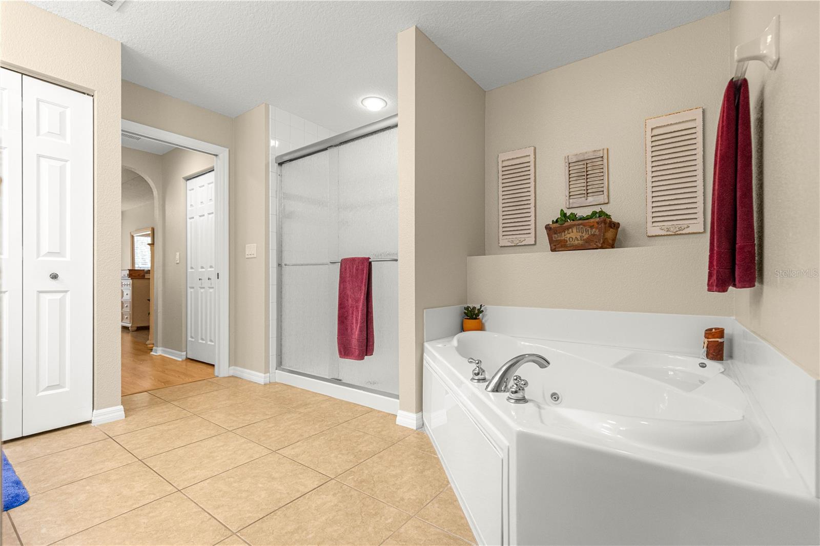 INDIGO EAST PH 01 UN A-A & B-B - Residential