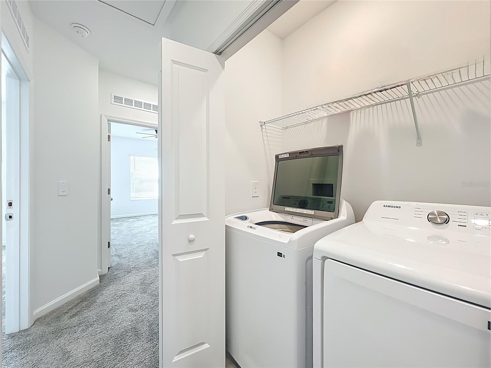 CHATEAU/ASTONIA - Residential