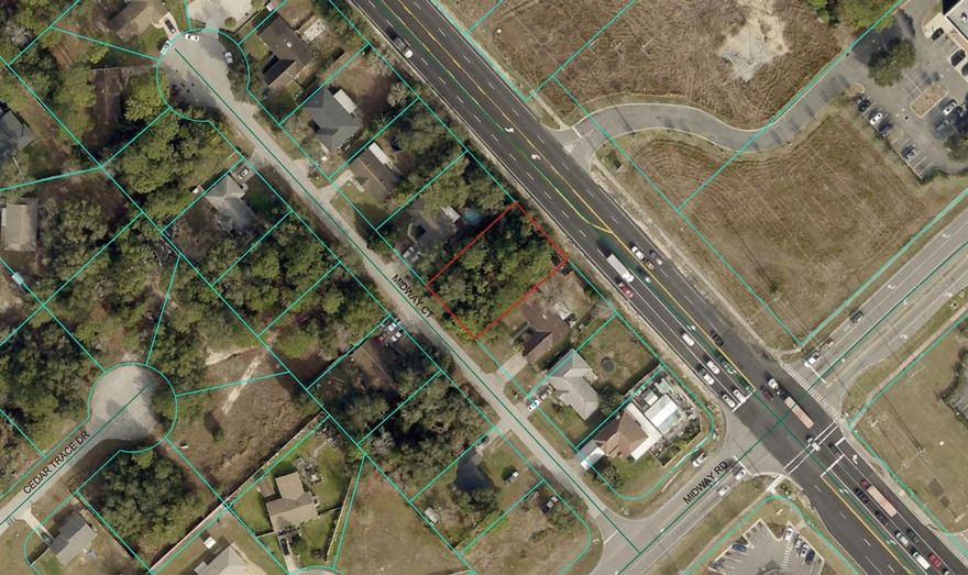 Great building lot in Silver Springs Shores in SE Ocala ready for your new home or investment property. Convenient location with easy access to shopping, schools, and local parks. Paved street, no HOA.