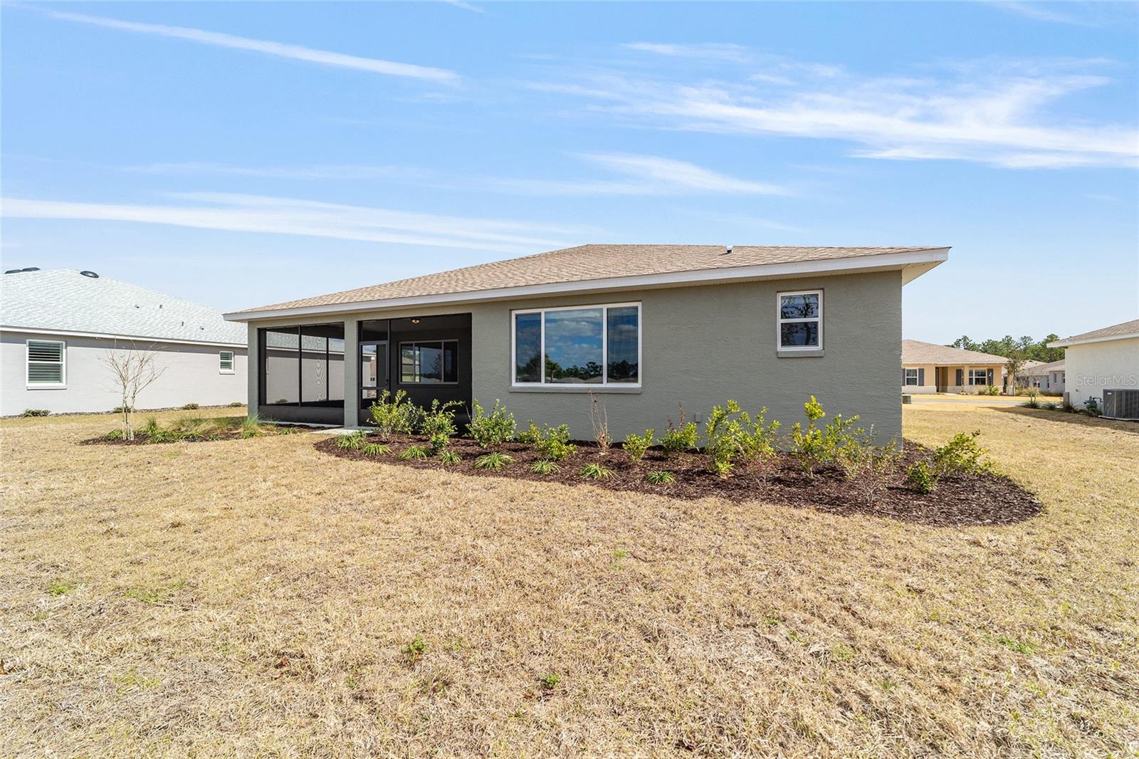 ON TOP OF THE WORLD - Residential