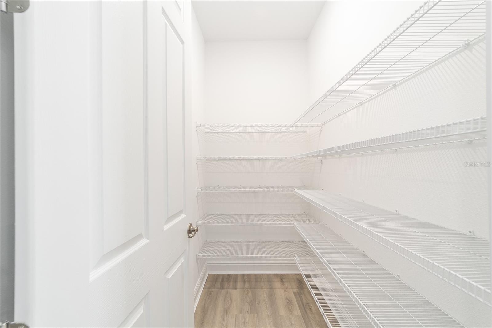 ON TOP OF THE WORLD - Residential