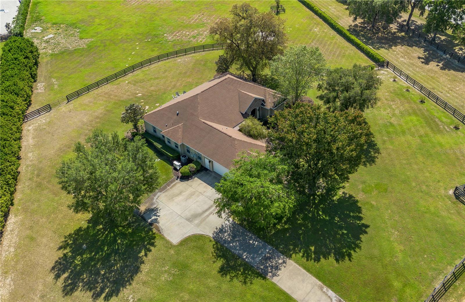 ESTATES AT PLEASANT HILL - Residential