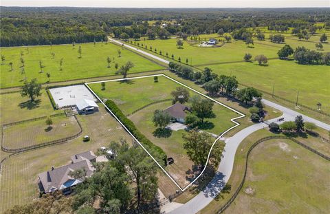 Tiny photo for 5363 NW 153rd Court, Morriston, FL 32668 (MLS # OM698809)