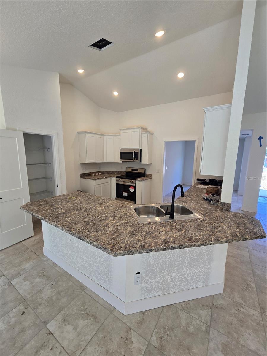 INVERNESS VILLAGE UNIT 3 - Residential