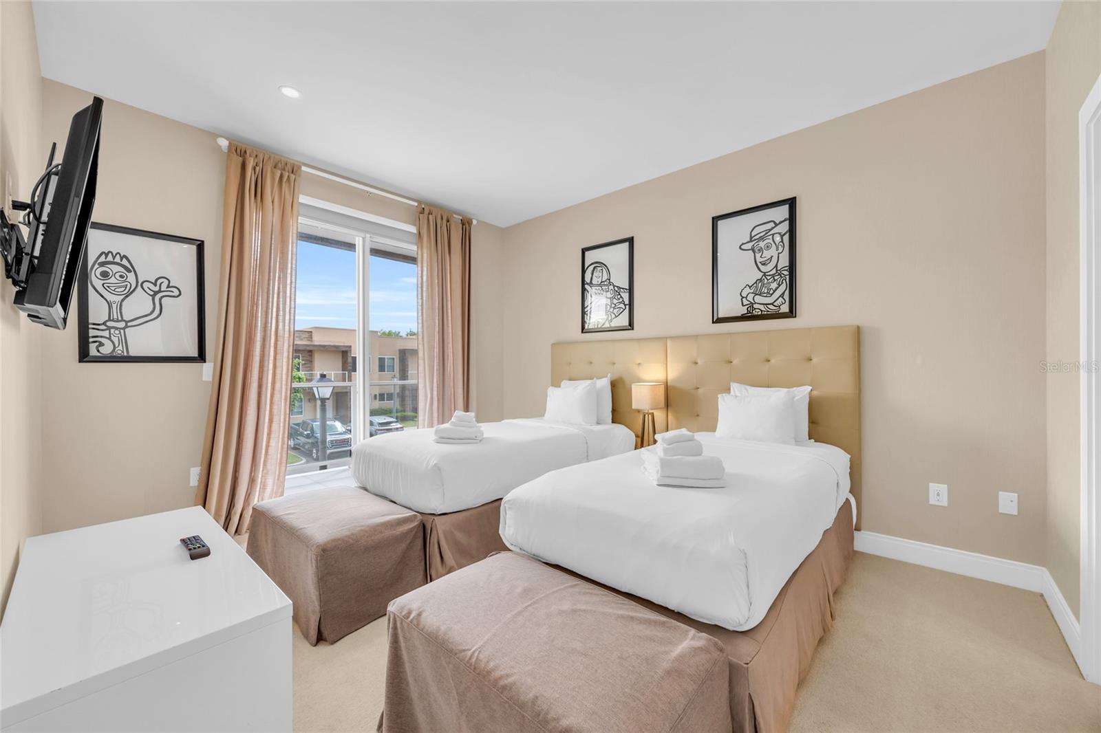 MAGIC VILLAGE - Residential