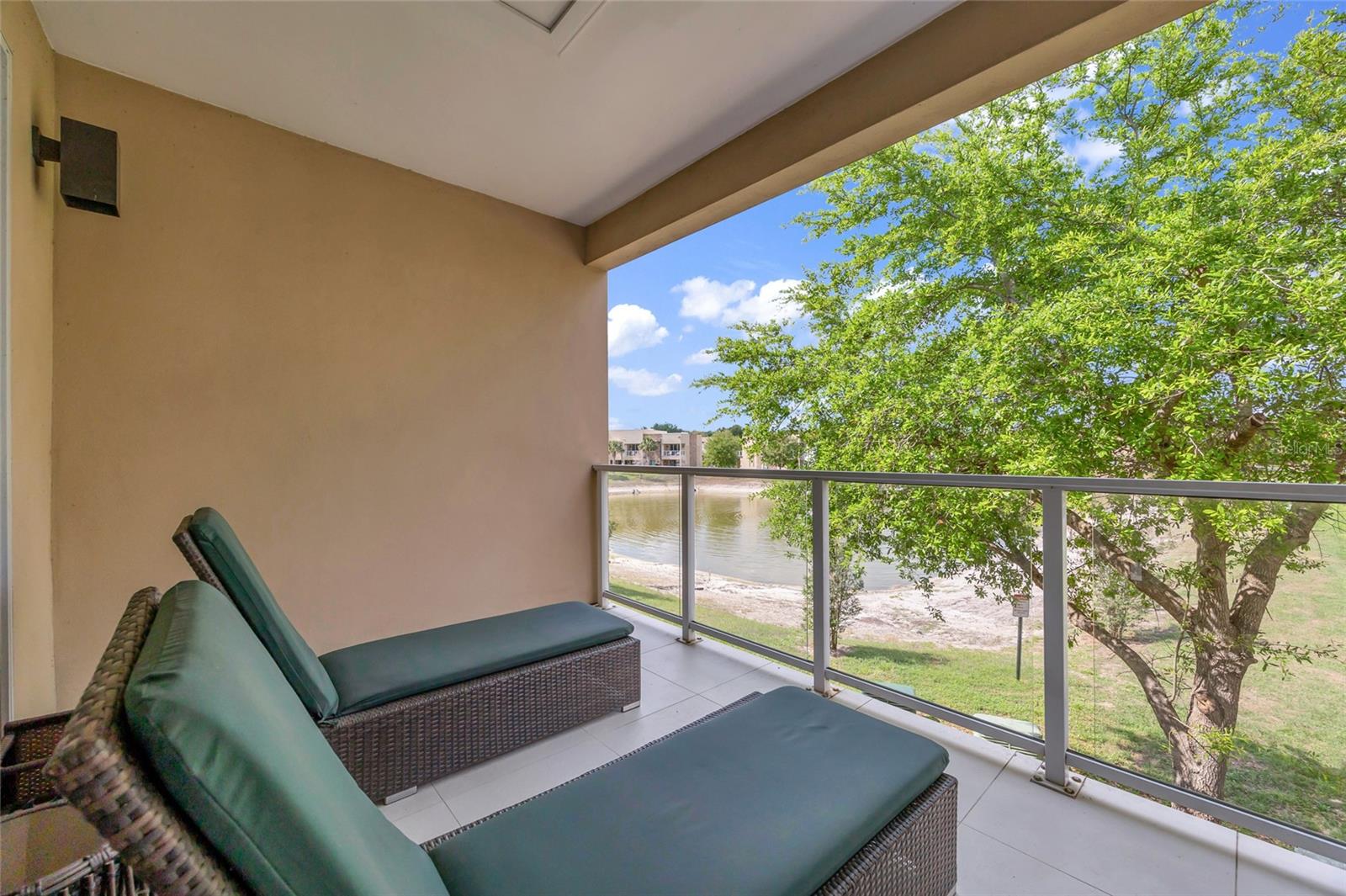 MAGIC VILLAGE - Residential