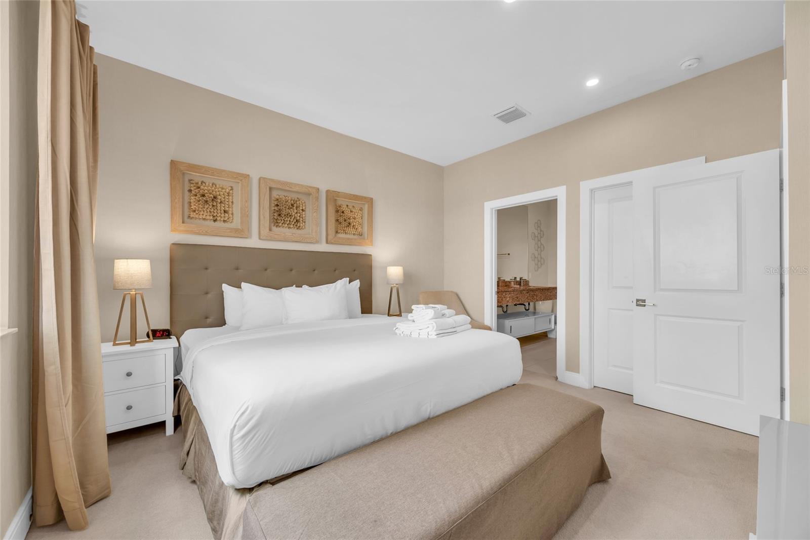 MAGIC VILLAGE - Residential