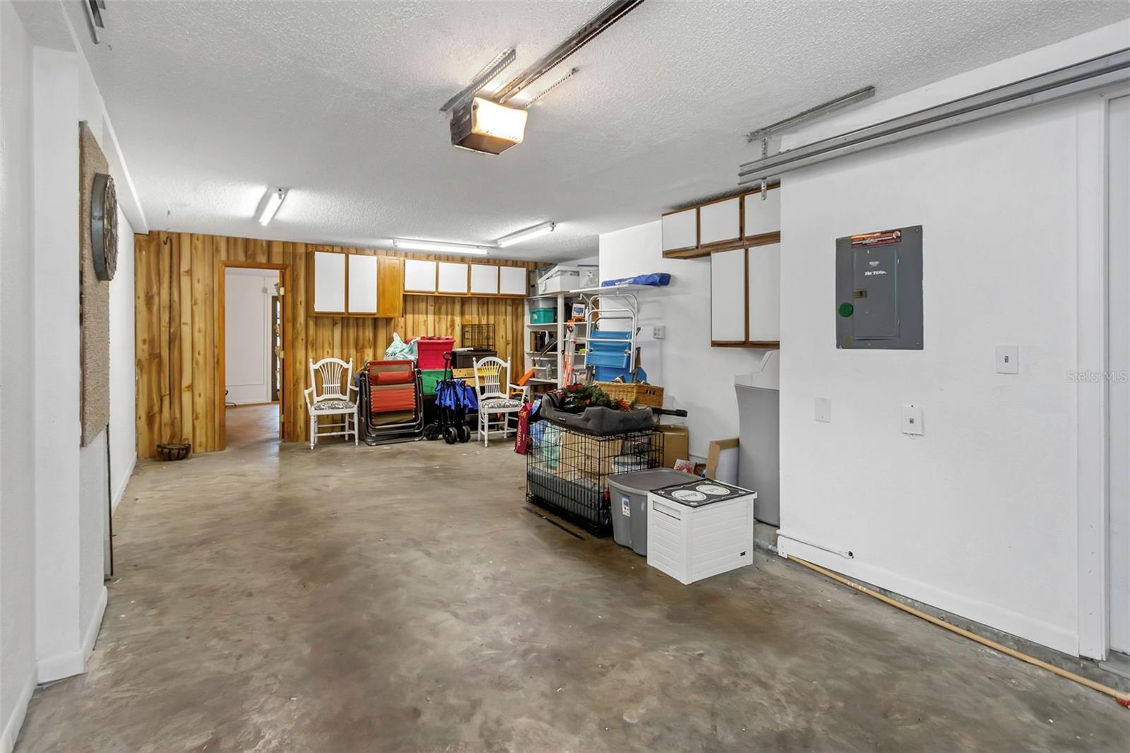 BAYWAY CONDO PH ONE - Residential