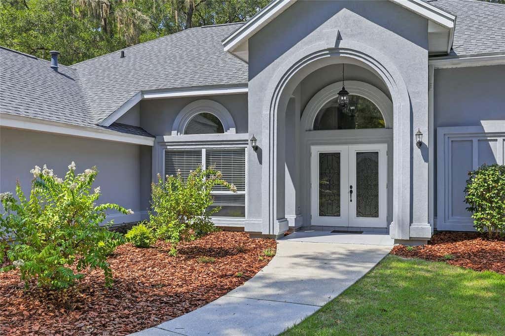 Photo of 4236 SW 91st Drive, Gainesville, FL 32608 (MLS # GC543028)