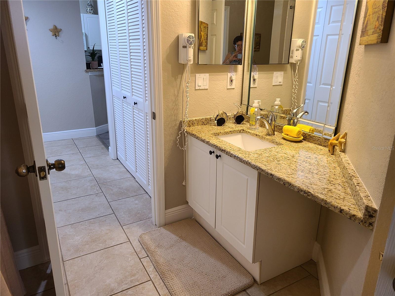 SERENADE ON PALMER RANCH - Residential Lease