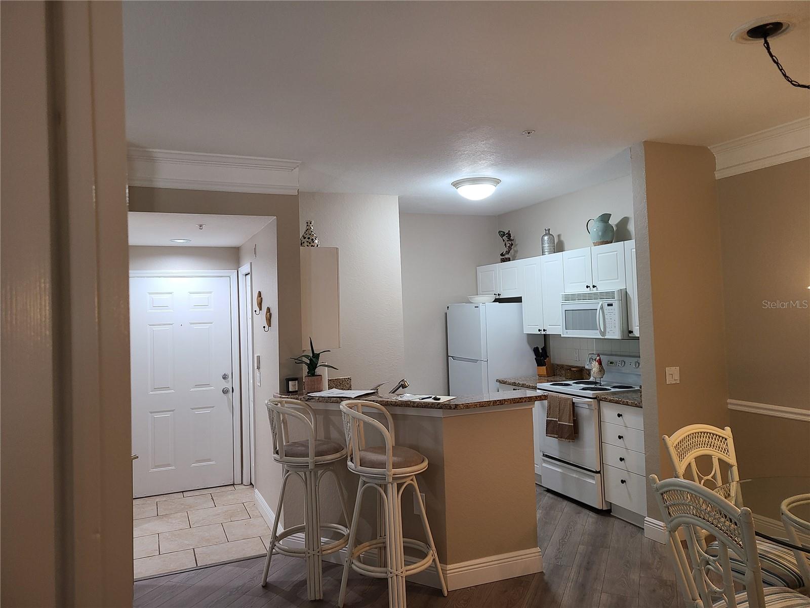 SERENADE ON PALMER RANCH - Residential Lease
