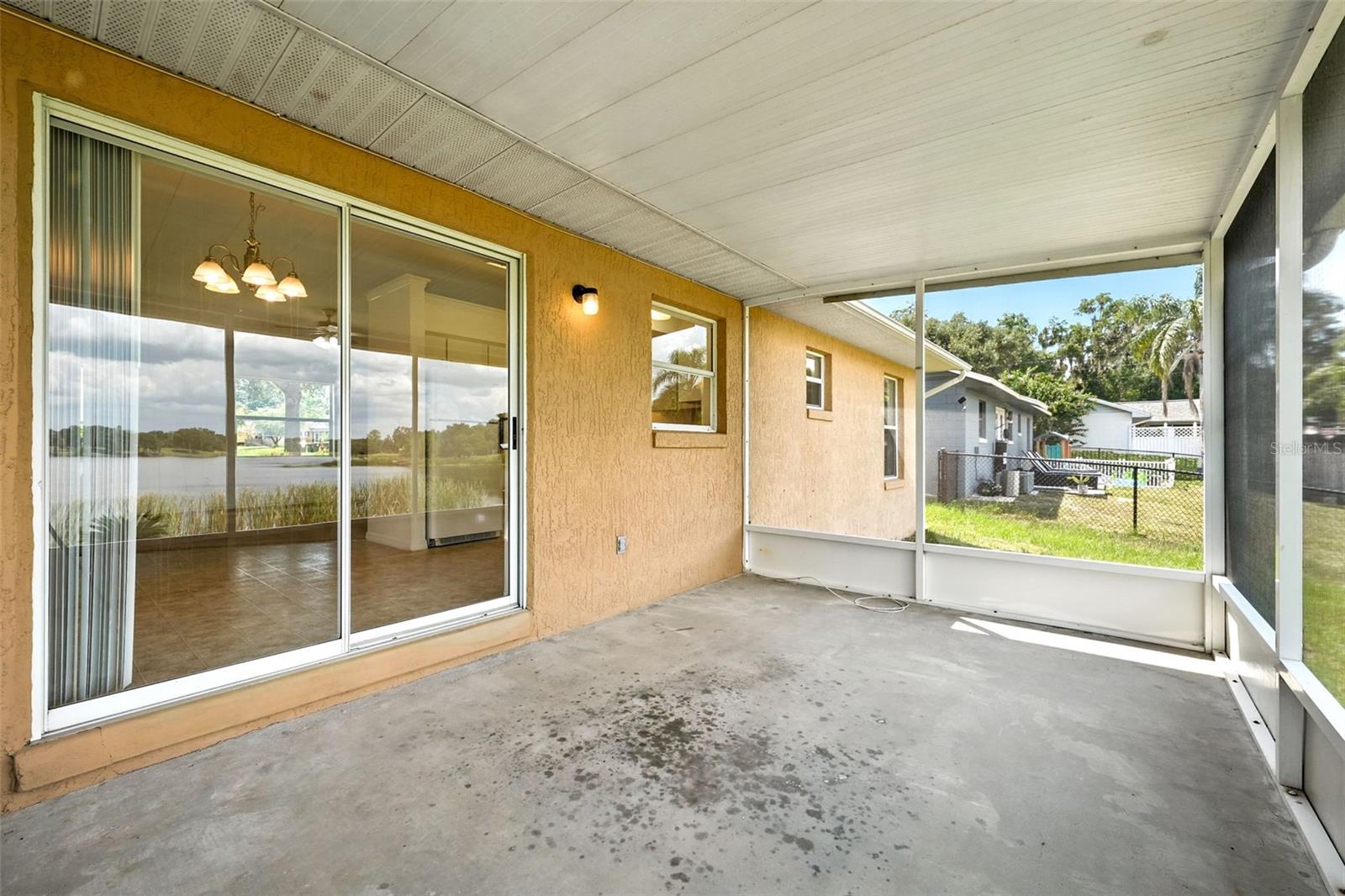 UMATILLA LAKE MARY ESTATES SUB - Residential