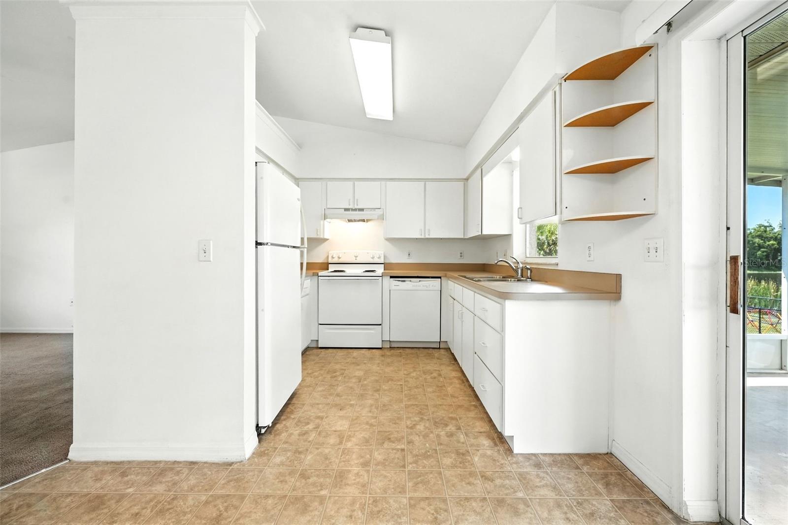UMATILLA LAKE MARY ESTATES SUB - Residential
