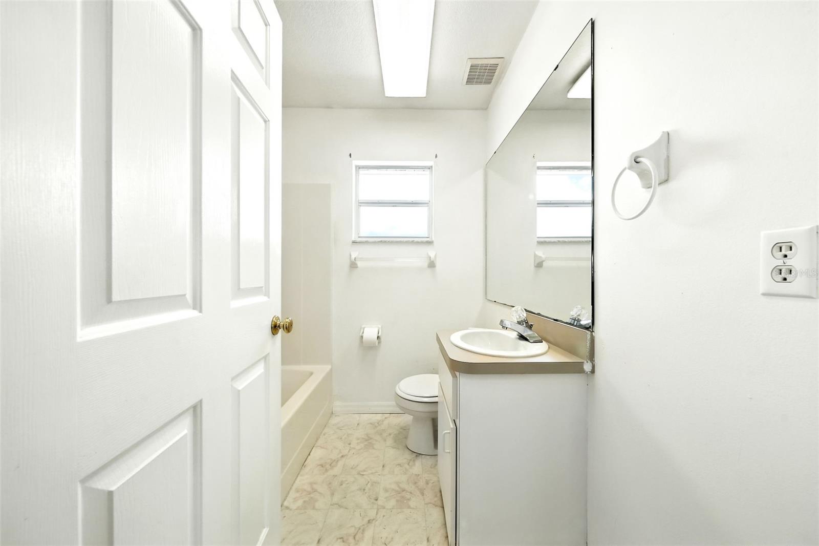 UMATILLA LAKE MARY ESTATES SUB - Residential