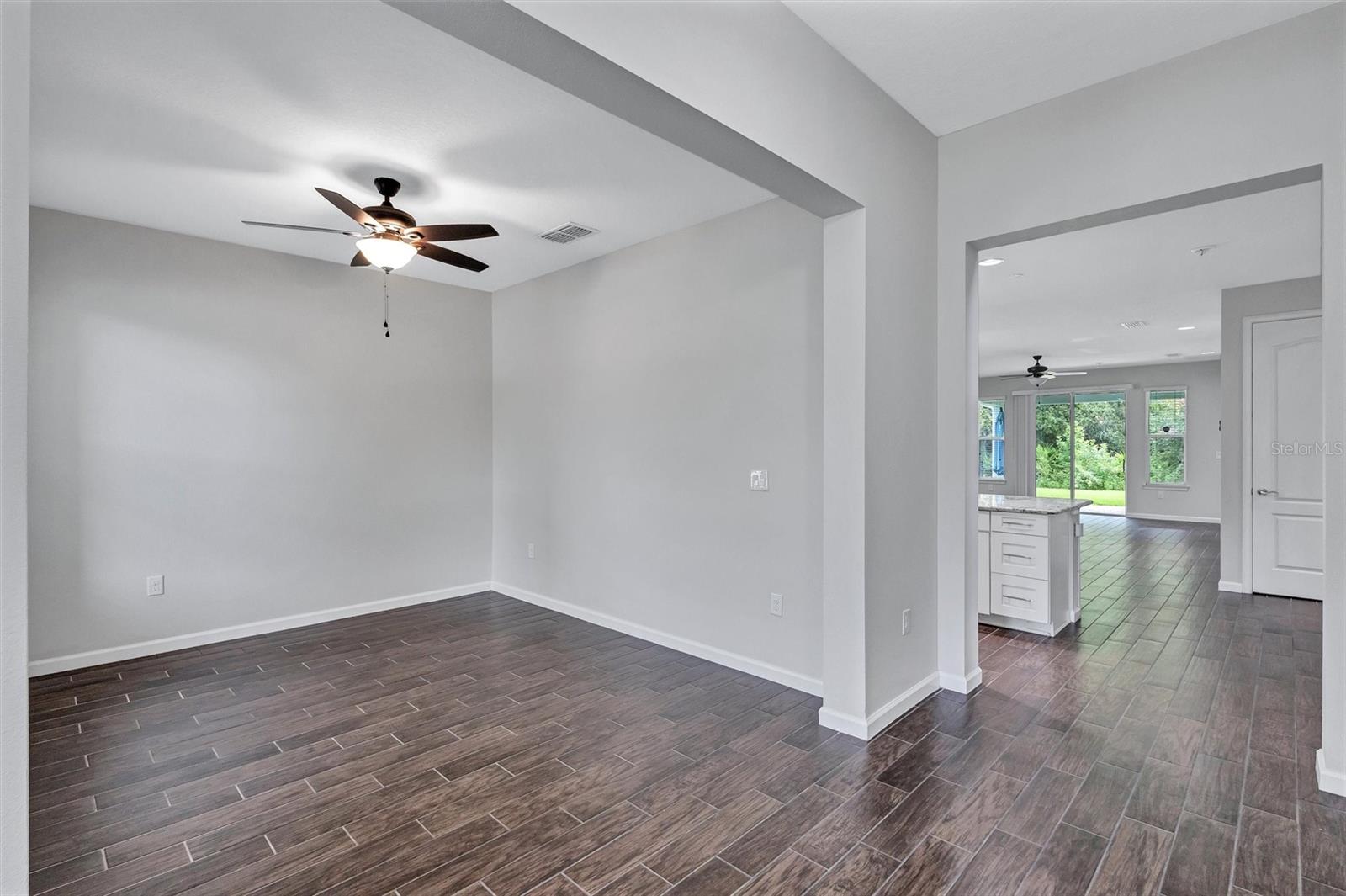 5221 HORIZON COVE