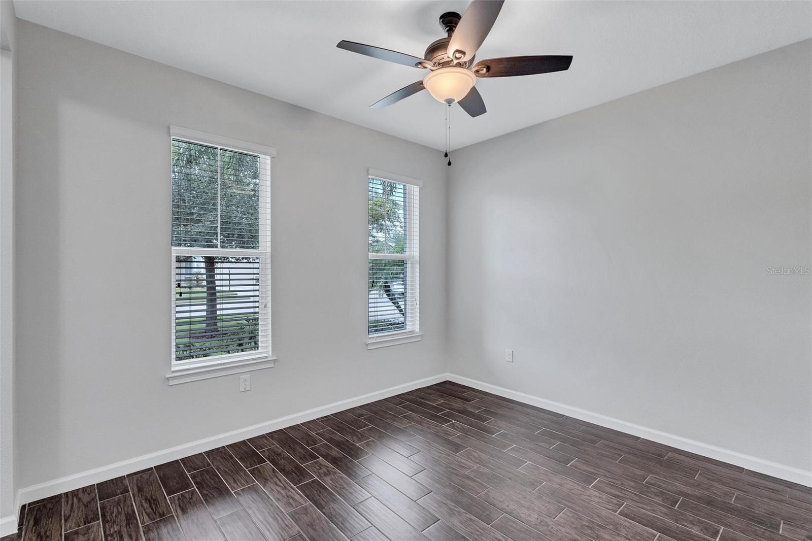 5221 HORIZON COVE