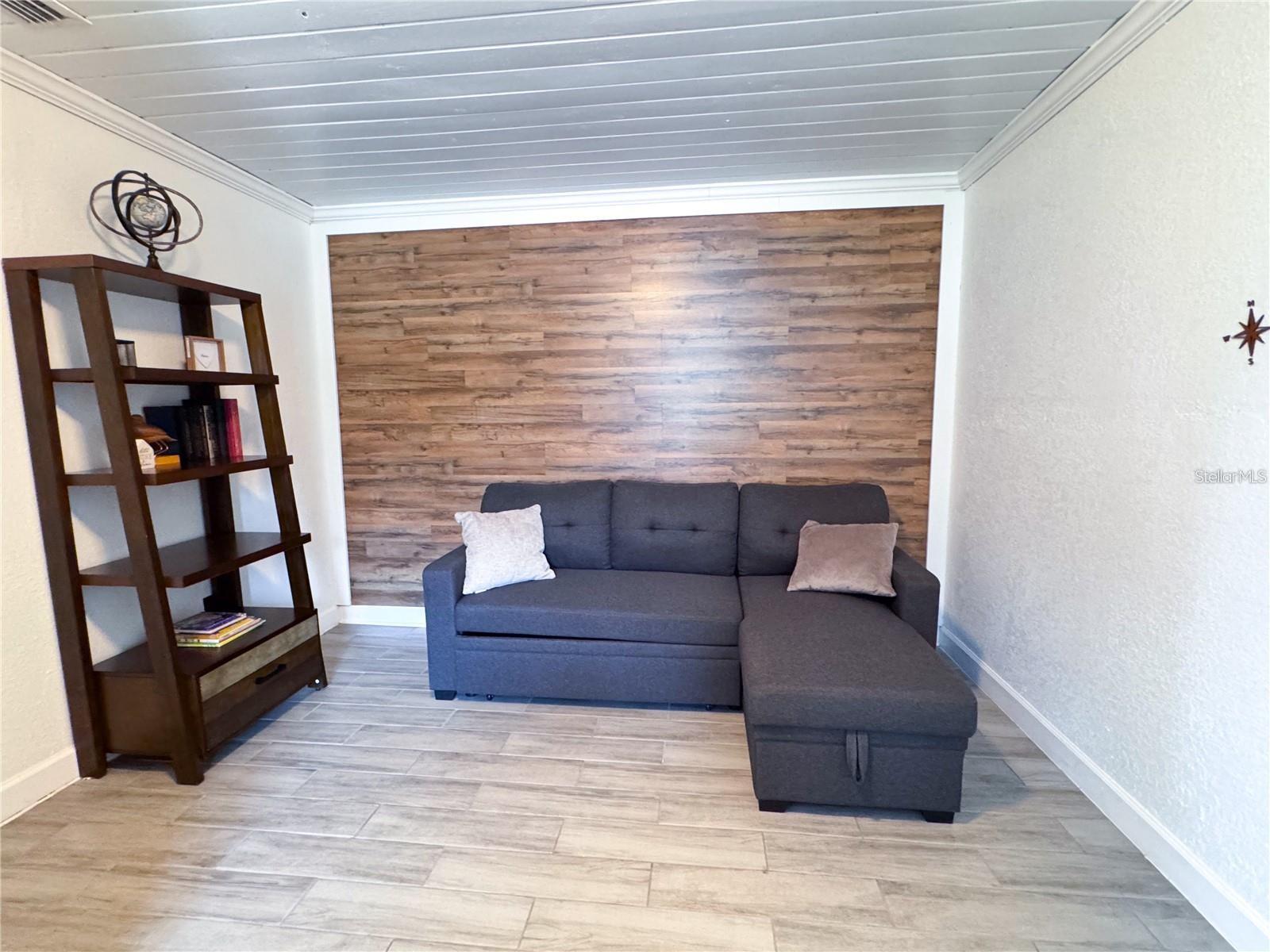 RIVERVIEW CREST UNIT 1 - Residential