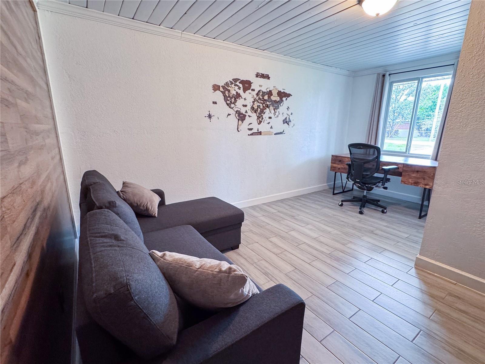 RIVERVIEW CREST UNIT 1 - Residential