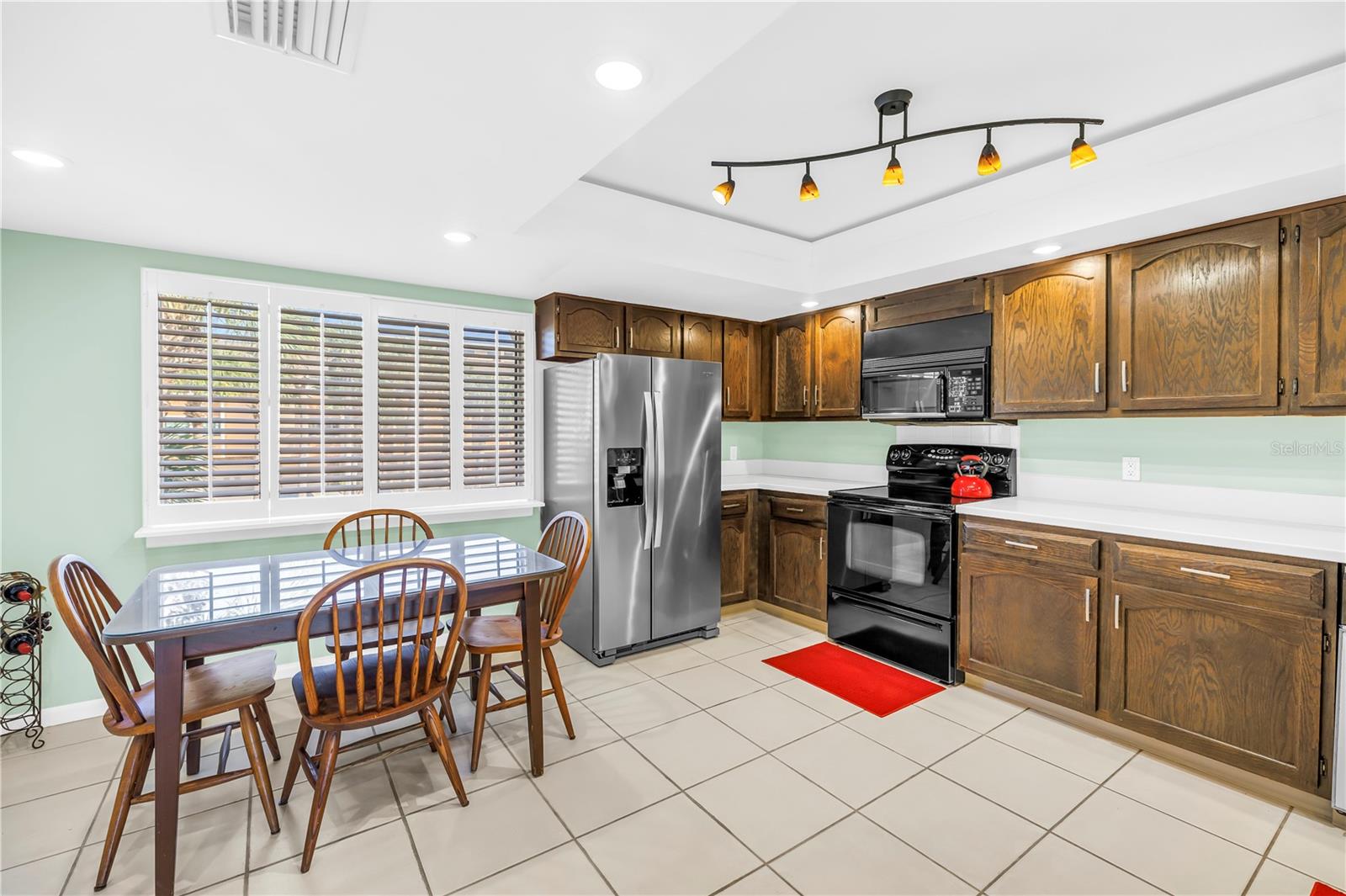 VILLAGE OF PARADISE ISLAND - Residential