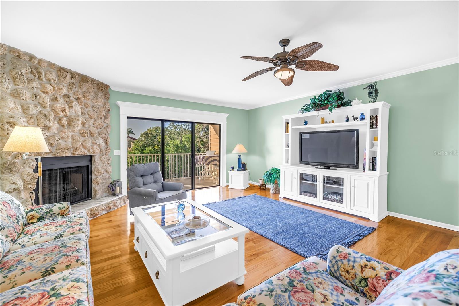 VILLAGE OF PARADISE ISLAND - Residential