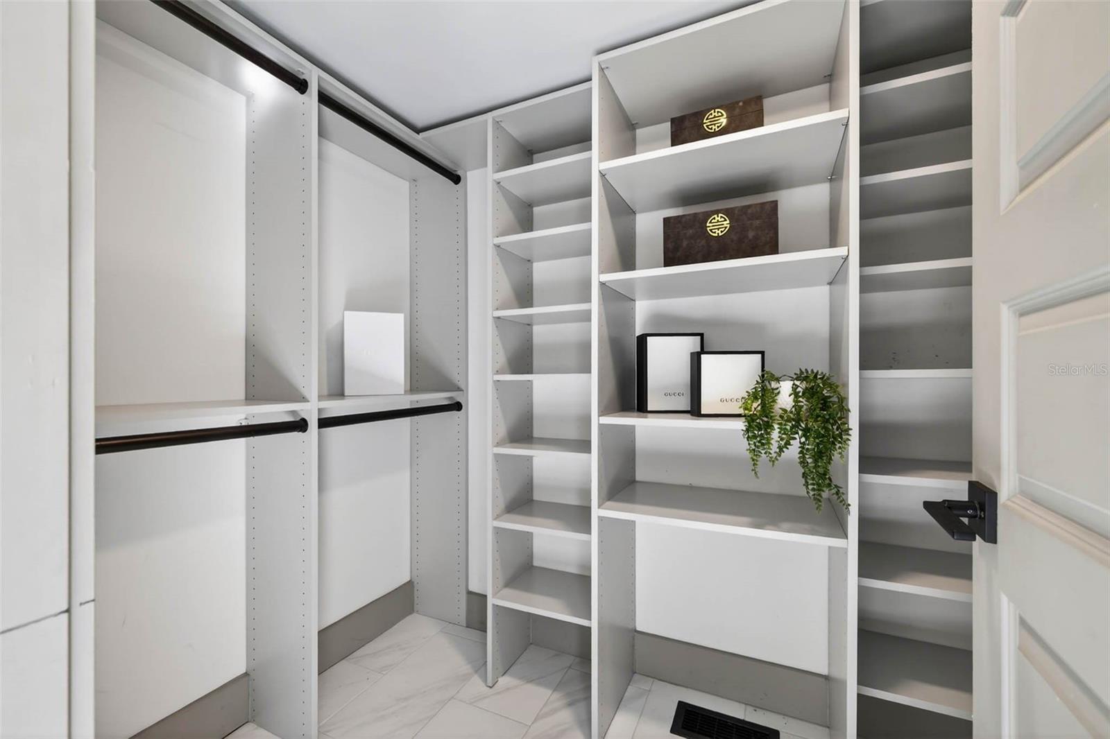 KENNEDYS TAMPA HEIGHTS - Residential