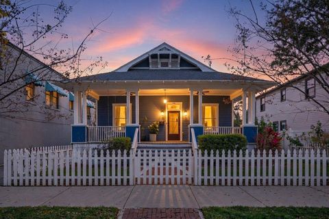 Photo of 306 E Ross Avenue, Tampa, FL 33602 (MLS # TB8480531)