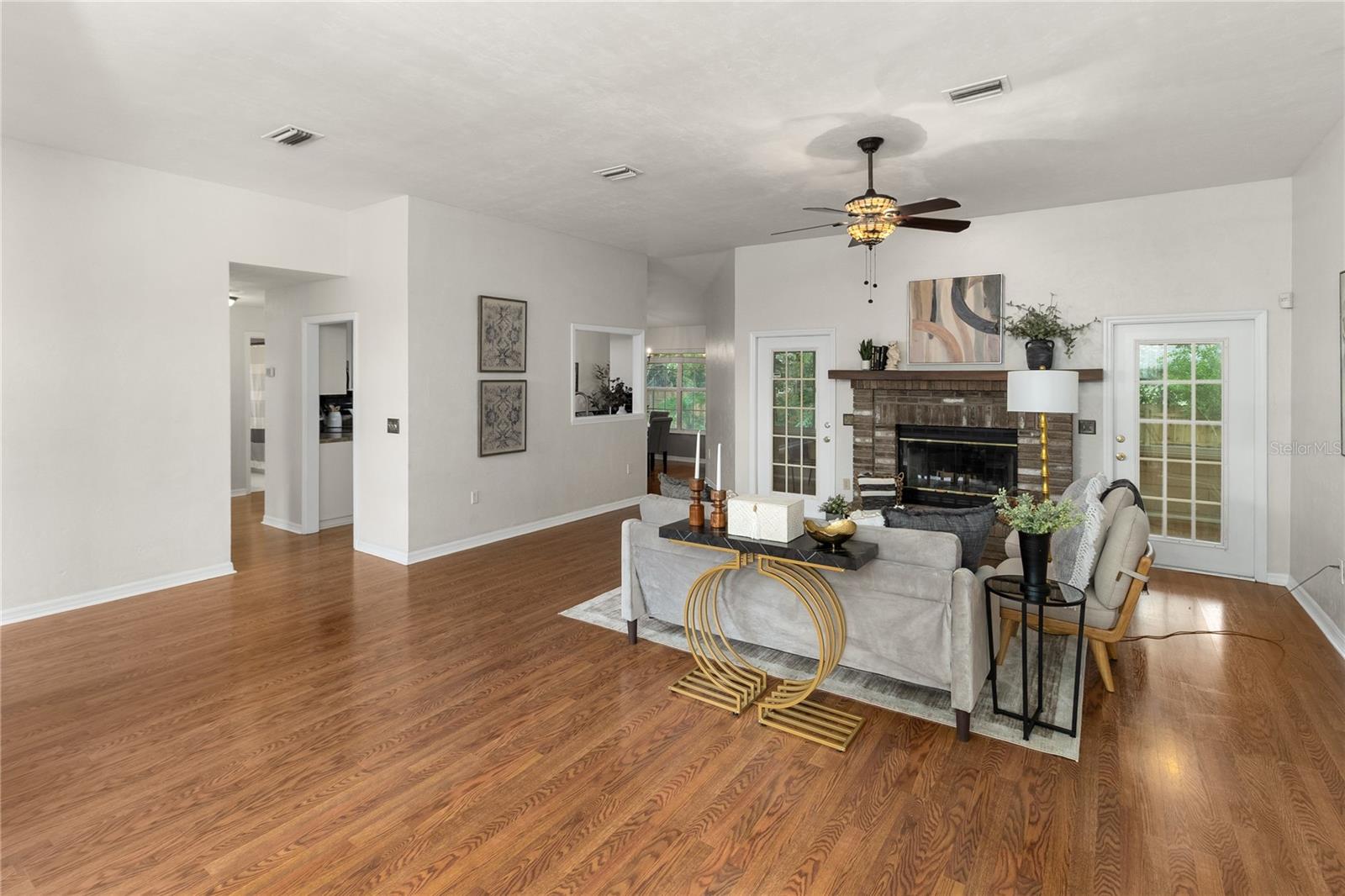 MILE RUN PH II UNIT H-2 R/P - Residential