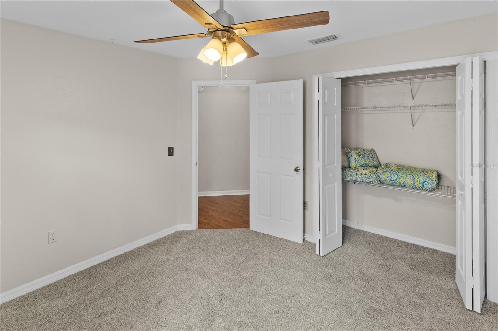 MILE RUN PH II UNIT H-2 R/P - Residential