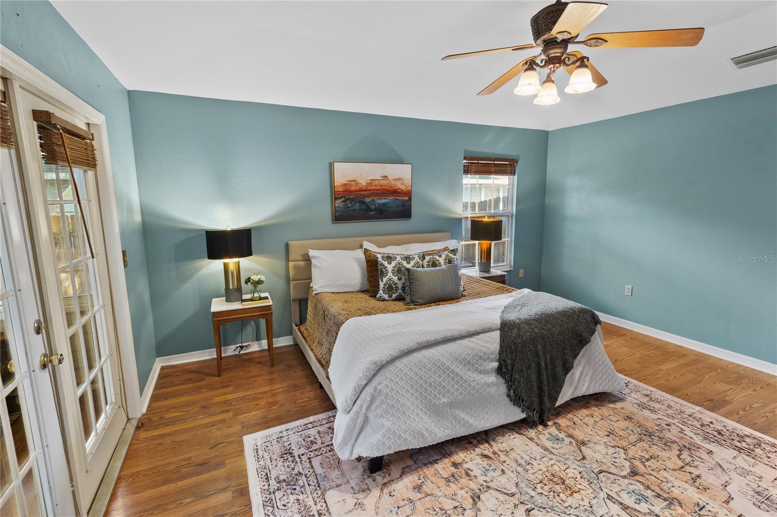 MILE RUN PH II UNIT H-2 R/P - Residential