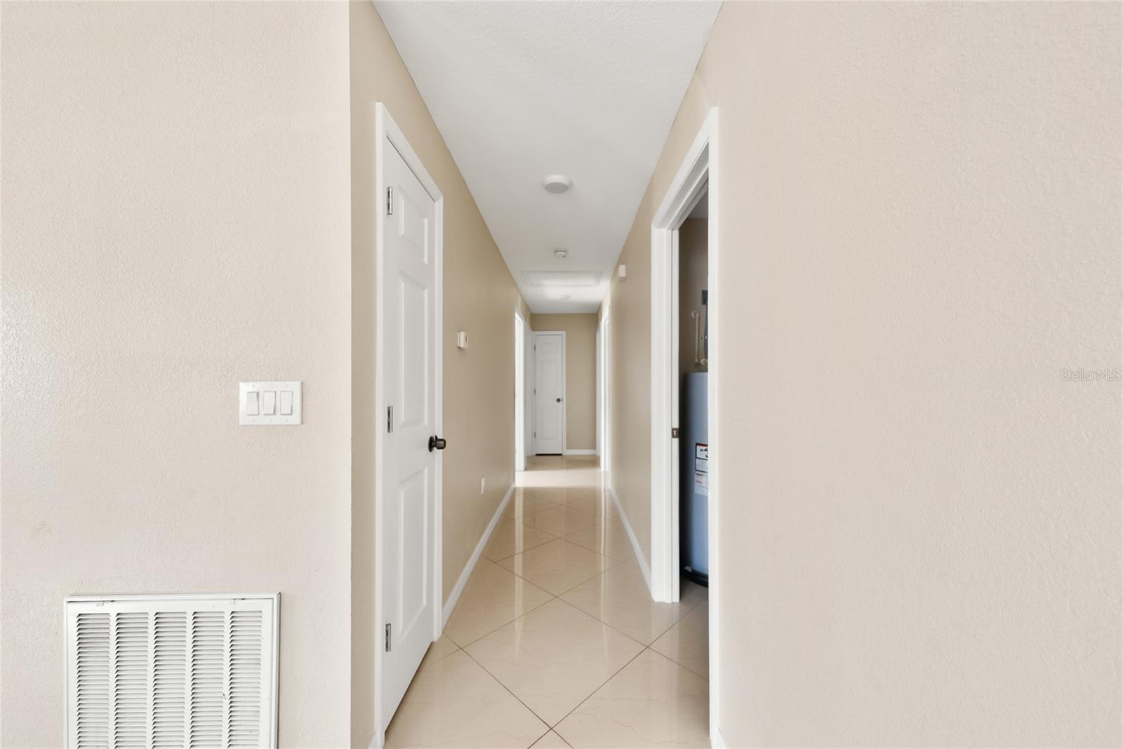 HARRINGTON A B SUB - Residential Lease